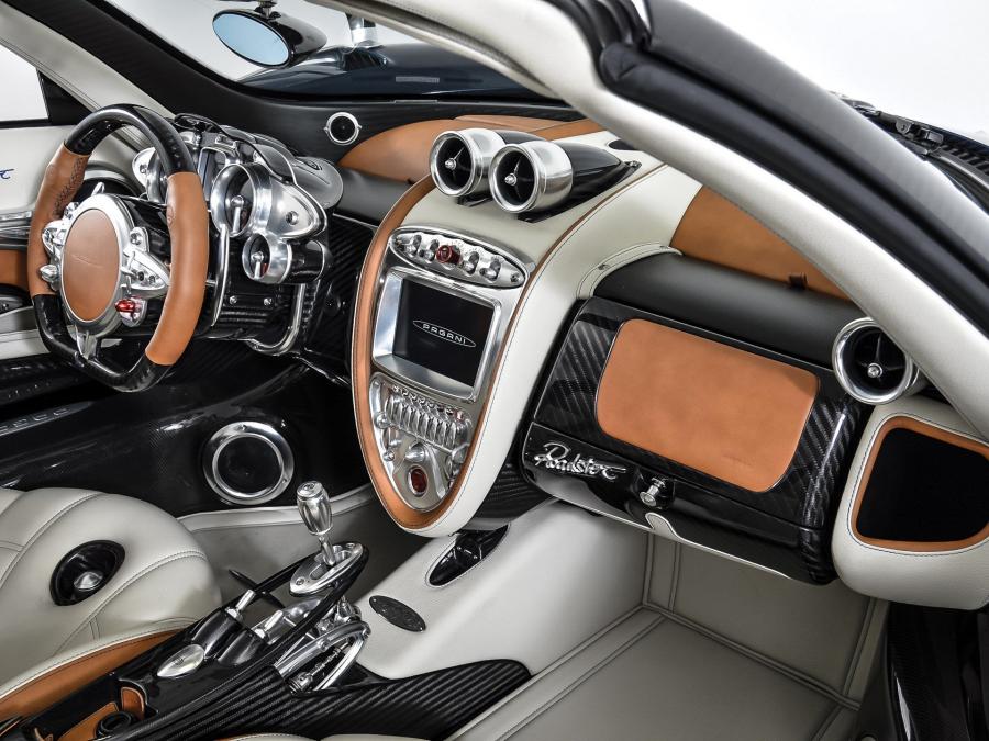 Торпедо Pagani Huayra Roadster (42 of 100) 2018 года  (фото 25 из 37)